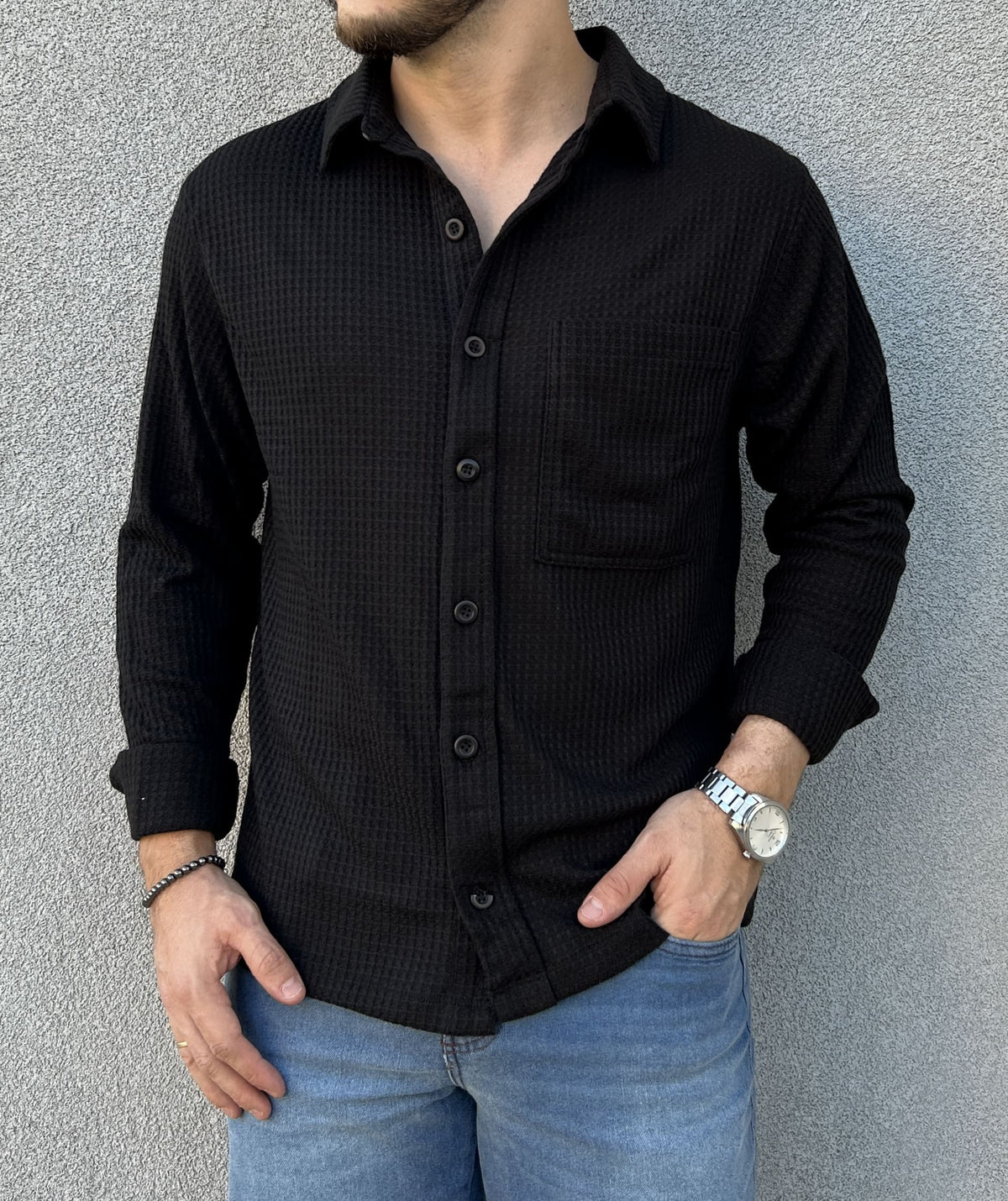 Camisa Texturizada com Bolso Frontal